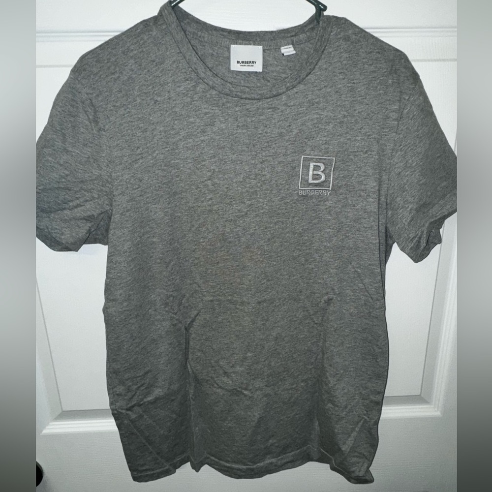 Burberry T-Shirt. Worn once. Medium